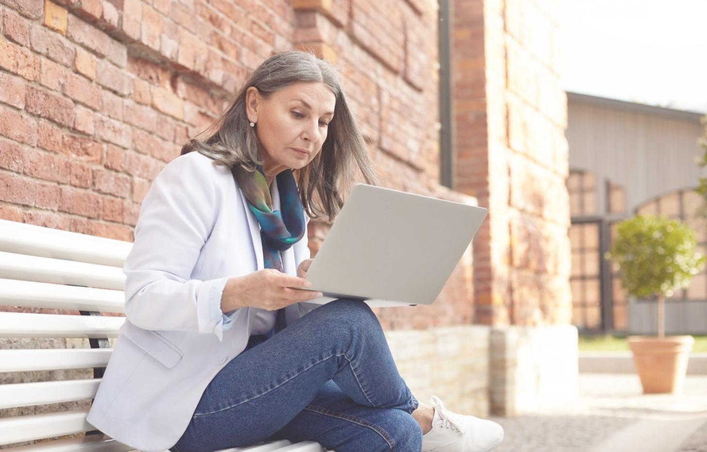 Expert guidance for money mindset development